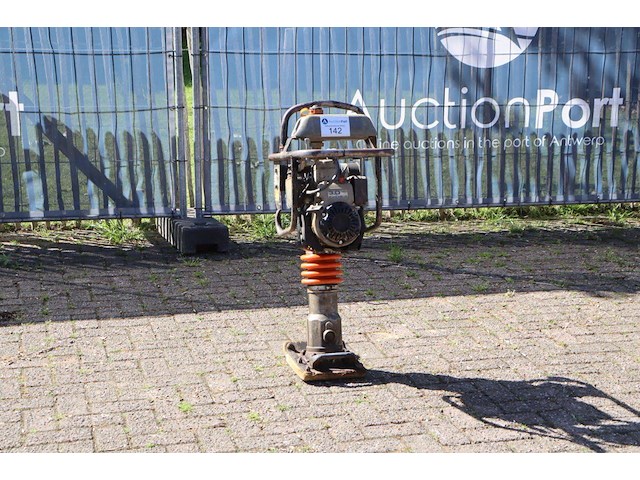 Trilstamper mikasa mt-55 benzine 2.1kw - afbeelding 1 van  1