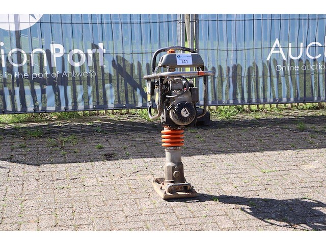 Trilstamper mikasa mt-55 benzine 2.1kw - afbeelding 1 van  1
