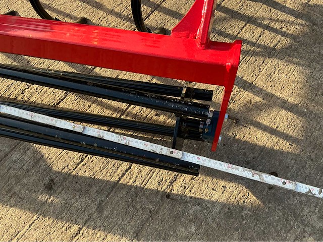 Triltand 9 tanden 130cm - 2025 - woeler - cultivator met breekrol - afbeelding 2 van  10