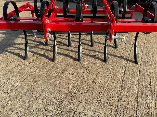 Triltand 9 tanden 130cm - 2025 - woeler - cultivator met breekrol - afbeelding 9 van  10