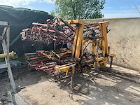Triltand cultivator
