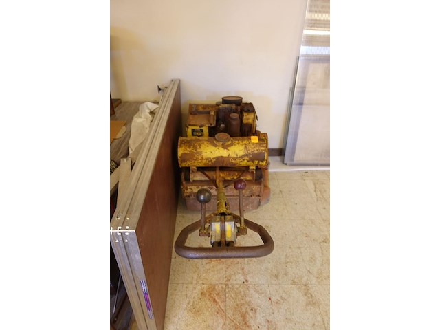 Trilwals bomag - afbeelding 5 van  9