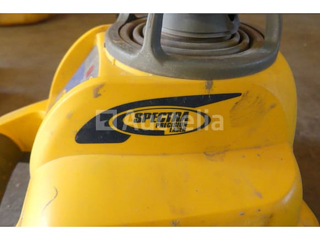 Trimble spectra ll300 rotary laser level-kit - afbeelding 9 van  13