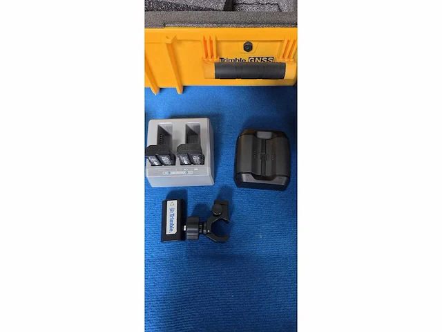 Trimble total station 930 + toebehoren - afbeelding 11 van  24