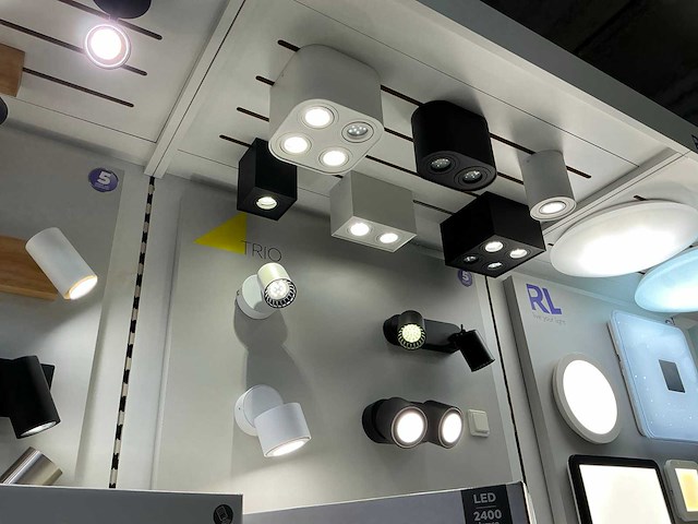 Trio lighting partij opbouw ledspots (62x) - afbeelding 11 van  12
