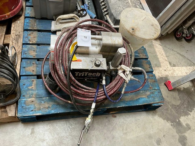Tritech t4 elektrische airless plunjerpomp - afbeelding 1 van  9