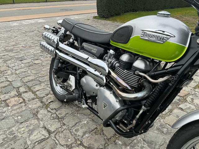 Triumph - bonneville - motorcycle - afbeelding 5 van  24