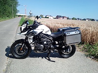 Triumph - explorer xcv 1200 - motorfiets - afbeelding 7 van  14