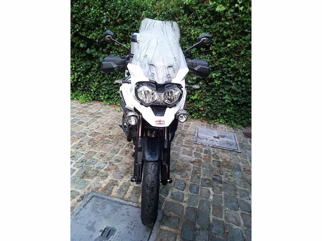 Triumph - explorer xrt 1200 - motorfiets - afbeelding 12 van  13