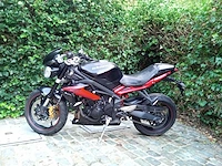 Triumph - street triple r 675 - motorfiets - afbeelding 4 van  9