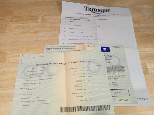 Triumph - thunderbird - motorfiets - afbeelding 3 van  11