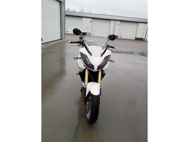Triumph - tiger 1050 - motorfiets - afbeelding 10 van  10