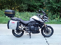 Triumph - tiger 1200 explorer - motorfiets - afbeelding 4 van  11