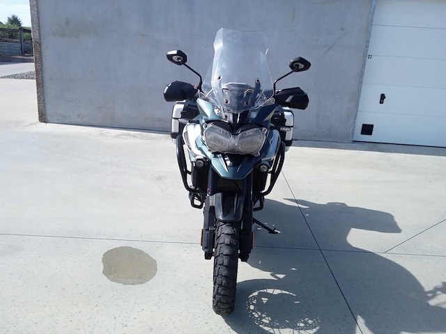 Triumph - tiger 1200 xca - motorfiets - afbeelding 3 van  9