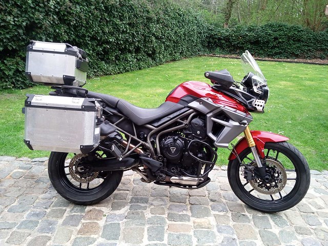Triumph - tiger xrt - motorfiets - afbeelding 1 van  11