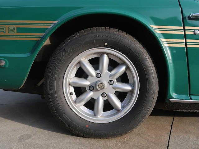 Triumph - tr 6 - classic cars >15 - afbeelding 3 van  39