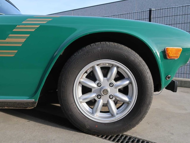 Triumph - tr 6 - classic cars >15 - afbeelding 6 van  39