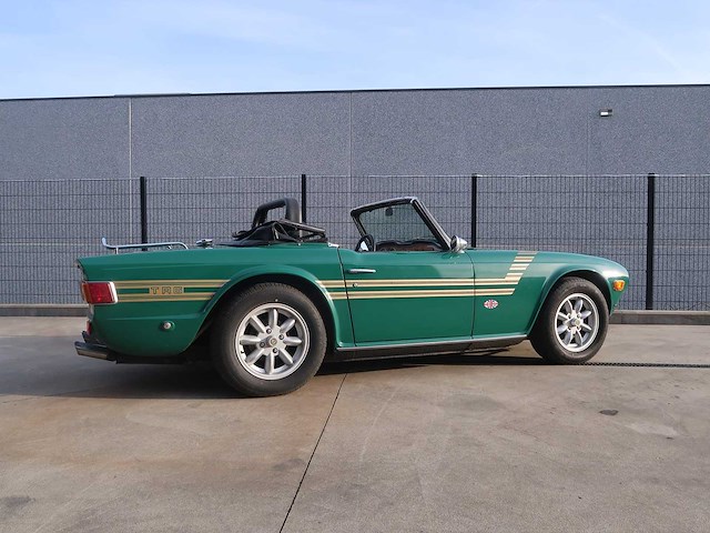 Triumph - tr 6 - classic cars >15 - afbeelding 15 van  39