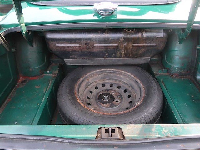 Triumph - tr 6 - classic cars >15 - afbeelding 30 van  39