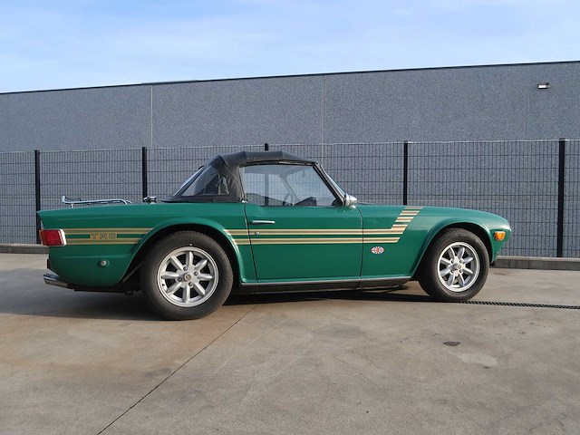 Triumph - tr 6 - classic cars >15 - afbeelding 31 van  39