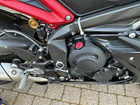 Triumph daytona 675 r circuit race motor,max speed 242 km/u - afbeelding 3 van  11