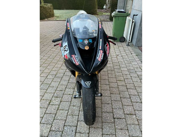 Triumph daytona 675 r circuit race motor,max speed 242 km/u - afbeelding 5 van  11
