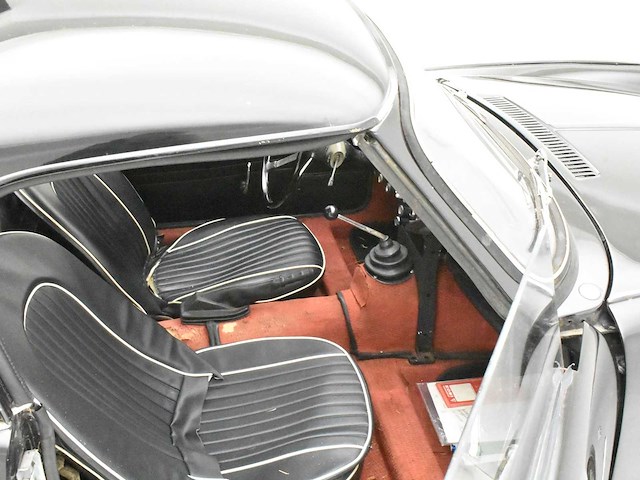 Triumph spitfire mk3 + hardtop - afbeelding 16 van  40