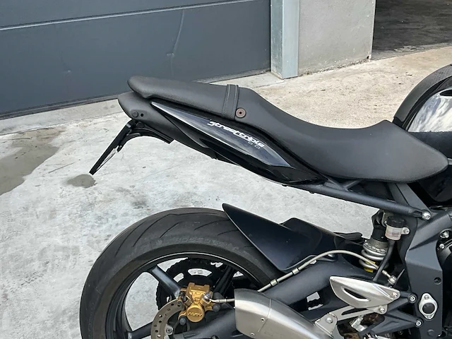 Triumph streettriple motor - afbeelding 17 van  38