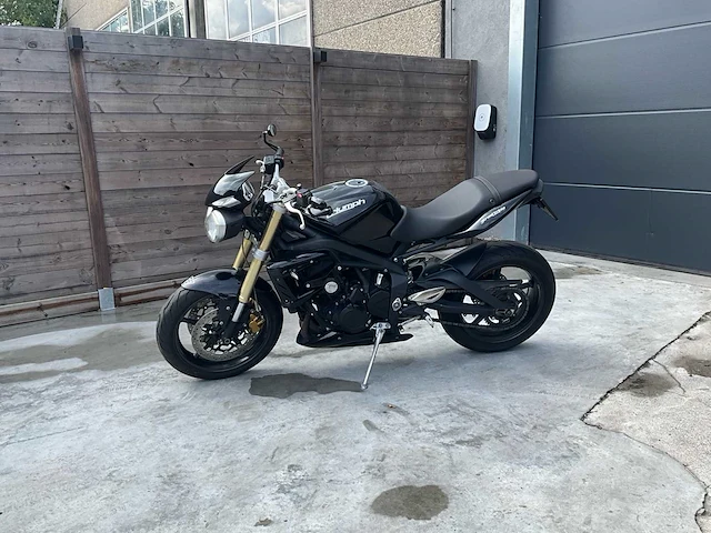 Triumph streettriple motor - afbeelding 12 van  38