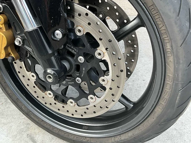 Triumph streettriple motor - afbeelding 25 van  38