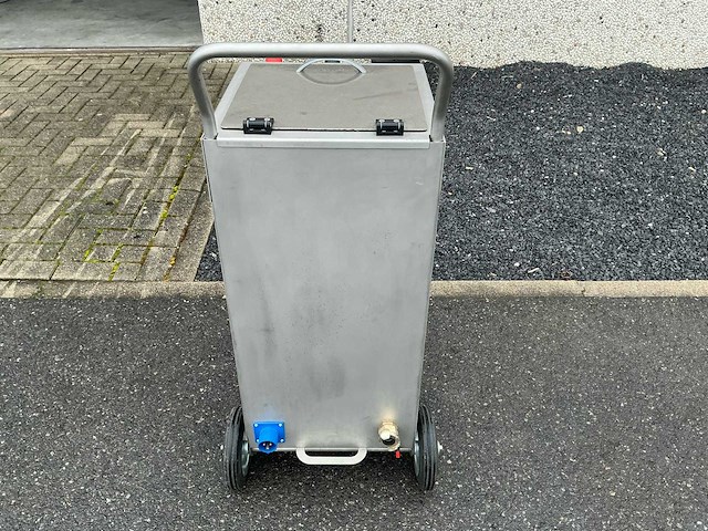 Triventek bl60 droogijsstraalmachine - afbeelding 5 van  10