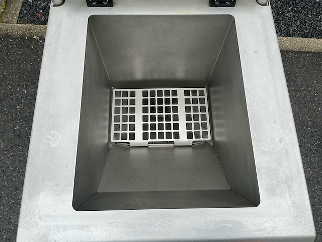 Triventek bl60 droogijsstraalmachine - afbeelding 8 van  10