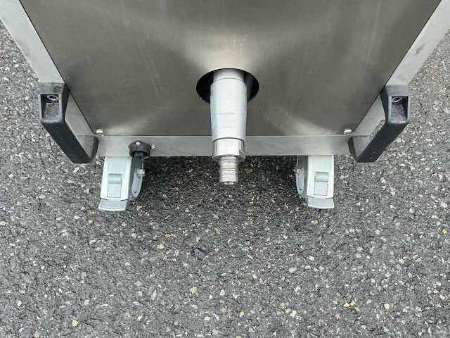 Triventek bl60 droogijsstraalmachine - afbeelding 9 van  10