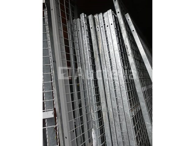 Troepopslagruimte gaaspanelen - afbeelding 5 van  5