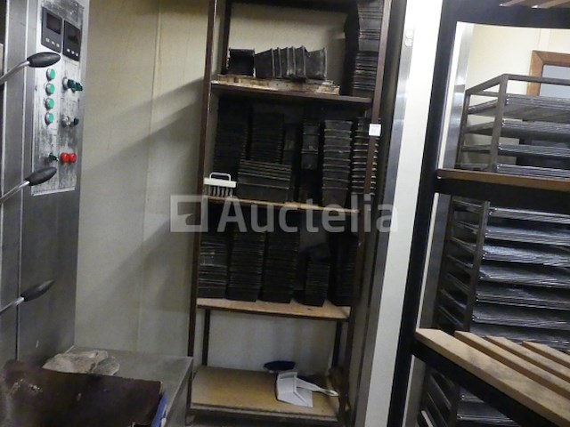 Trolley met broodborden - afbeelding 2 van  6