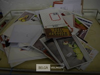 Trolley met inhoud - afbeelding 4 van  5