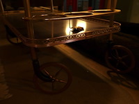 Trolley met kannen - afbeelding 5 van  7