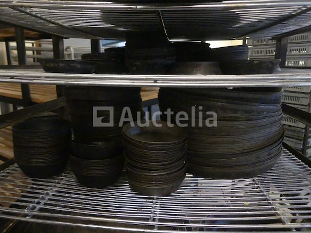 Trolley met platen - afbeelding 1 van  9