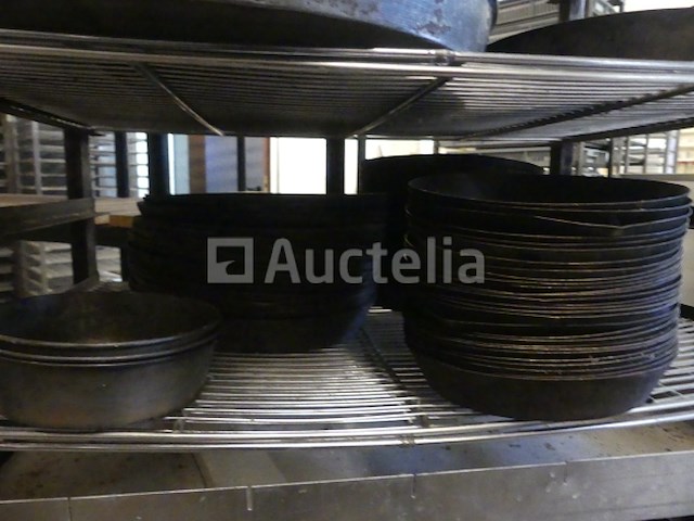 Trolley met platen - afbeelding 7 van  9