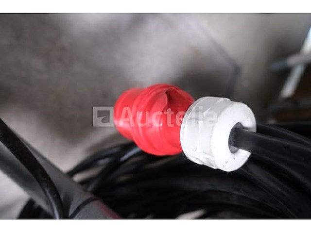 Trolleywaterpomp - afbeelding 6 van  10