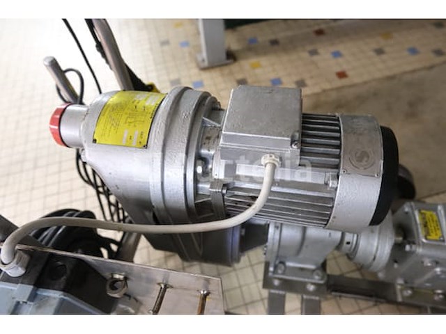 Trolleywaterpomp - afbeelding 9 van  12