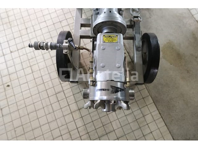 Trolleywaterpomp - afbeelding 11 van  12