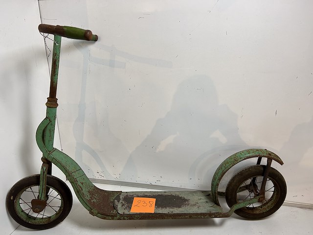 Trottinet step met taxplaat 1950 - afbeelding 1 van  3
