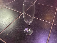 Trouwfeestset / vastgoed/cateringservice - afbeelding 8 van  25