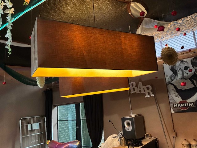 Trouwfeestset / vastgoed/cateringservice - afbeelding 14 van  25