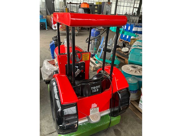 Troy jolly roger 2 elektrische speelgoedauto - afbeelding 6 van  10