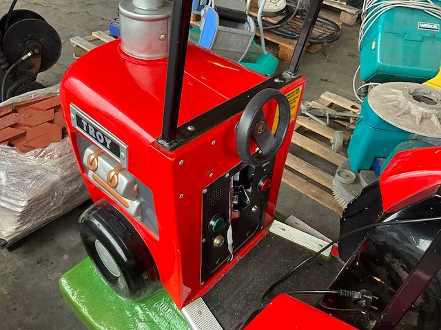 Troy jolly roger 2 elektrische speelgoedauto - afbeelding 10 van  10