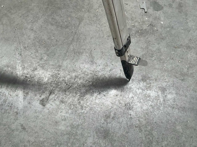 Trp-160 laser statief - afbeelding 2 van  3