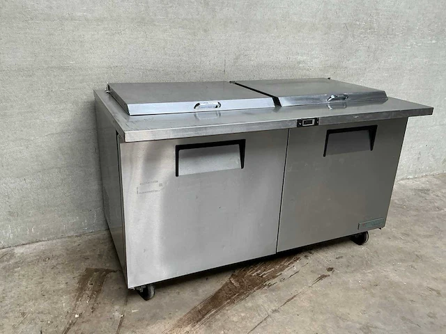 True - tssu-60-24m-b-st - saladette - afbeelding 1 van  6