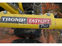 Trump easylift pro handgeschakelde plaat- en stoepstoephouder trolley - afbeelding 2 van  6